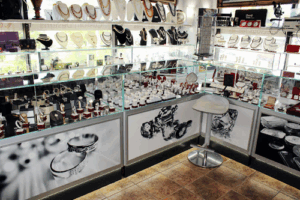 Aaron Signature & Co